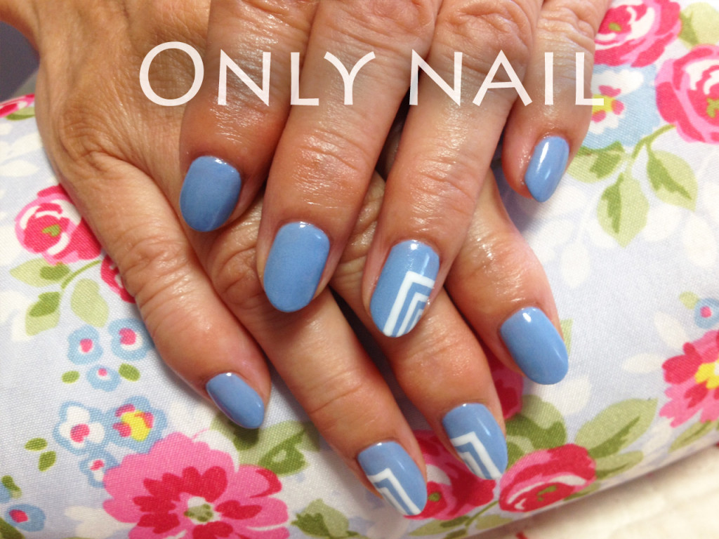 熊本県荒尾市で出張ネイルサロン（ハンドジェルネイル）